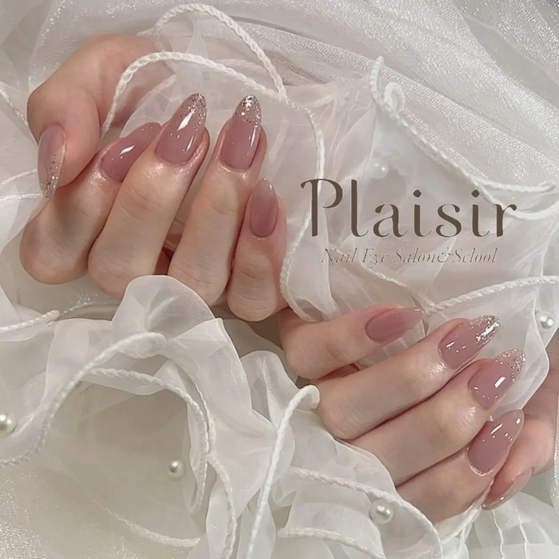 ネイル Plaisir 藤原のネイルデザイン