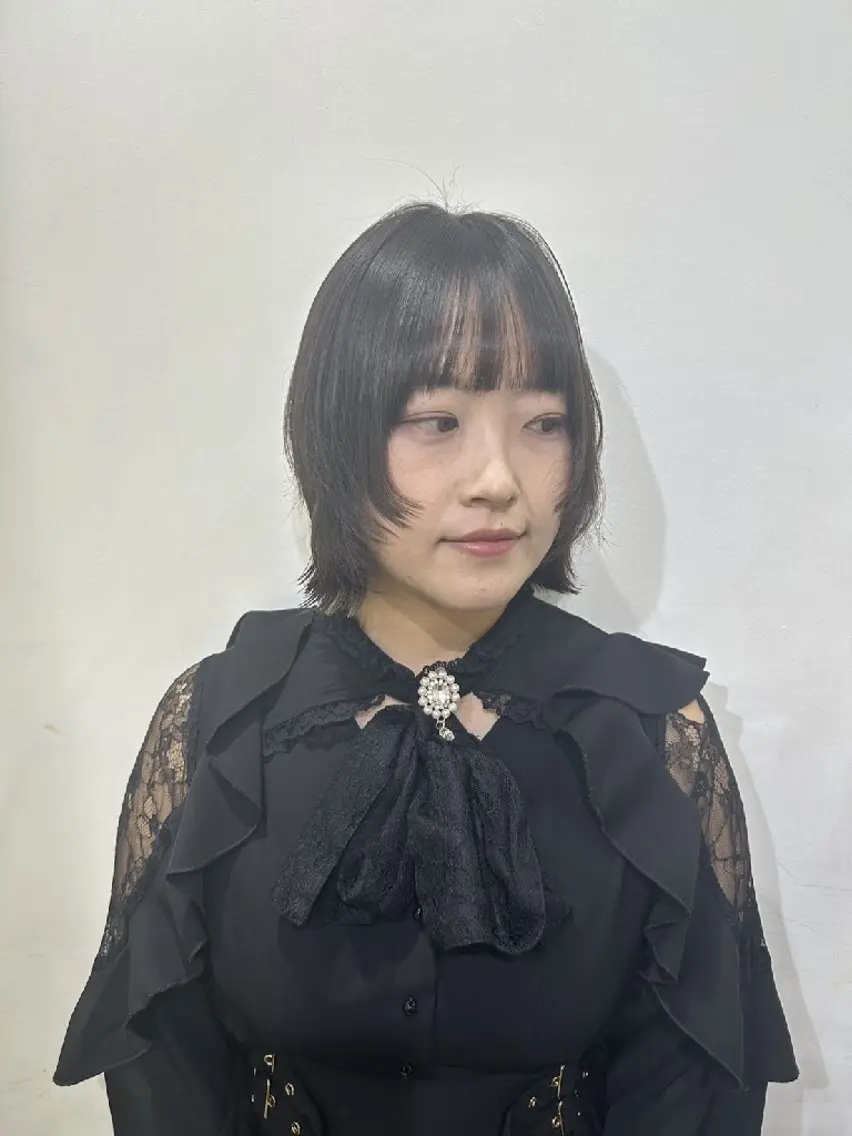ショート 顔まわりレイヤー 顔周りカット レイヤーカット カット トリートメント ボブ人気No,1✨ TAME副店長のヘアスタイル