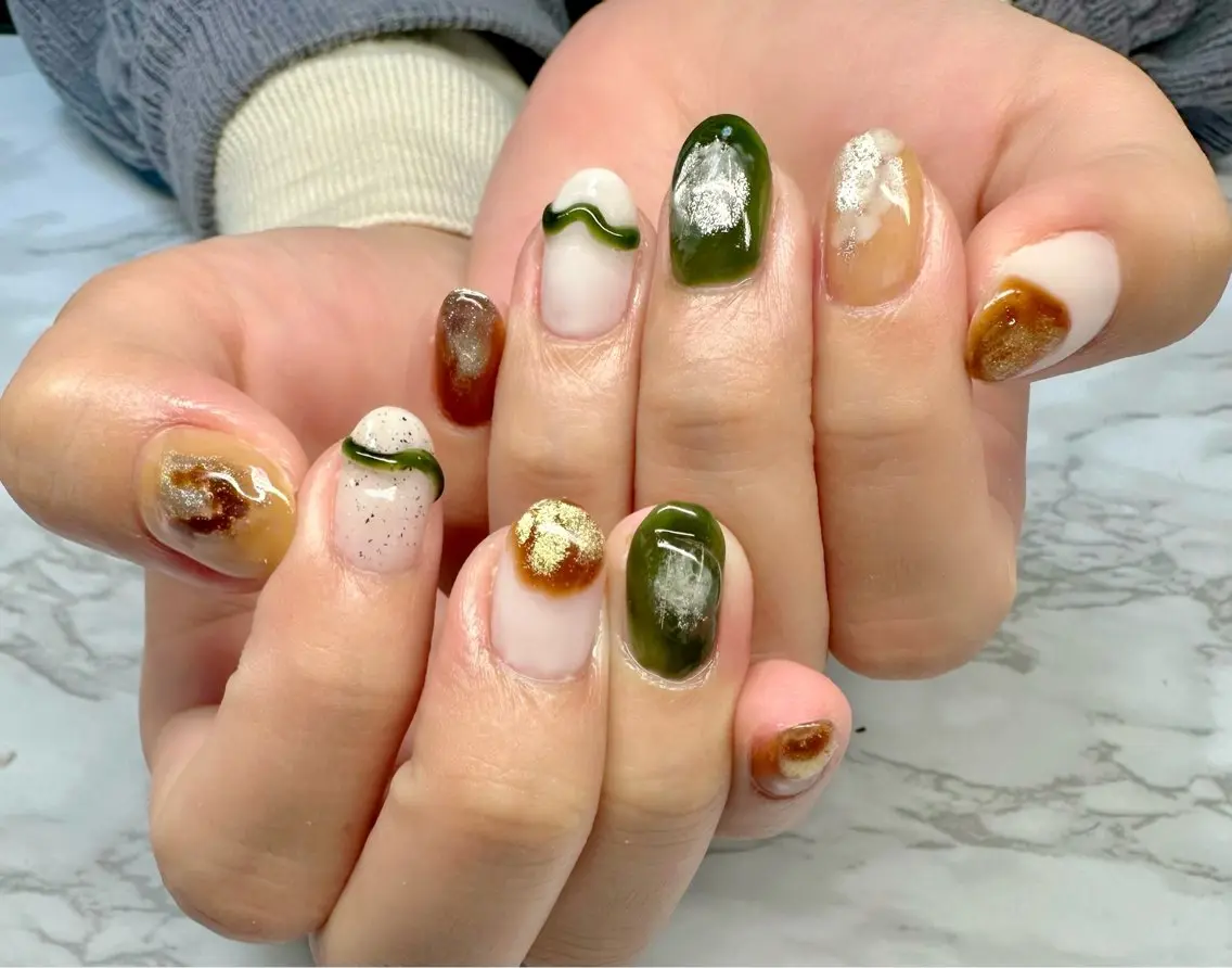 ネイル アートネイル オーロラネイル マグネットネイル ミラーネイル ニュアンスネイル Mai’s nailのネイルデザイン