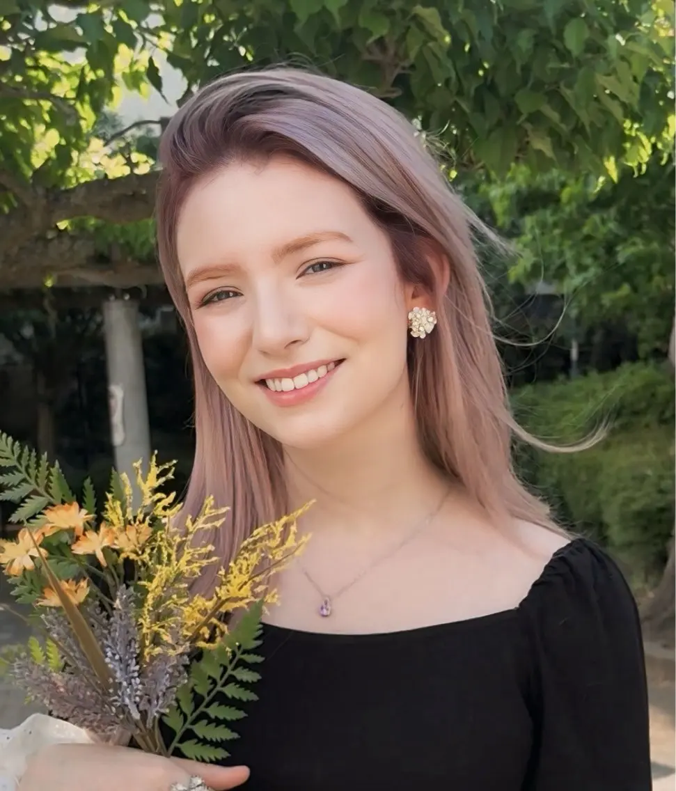 ミディアム カット ヘアカラー トリートメント ADORE 祐天寺のヘアスタイル
