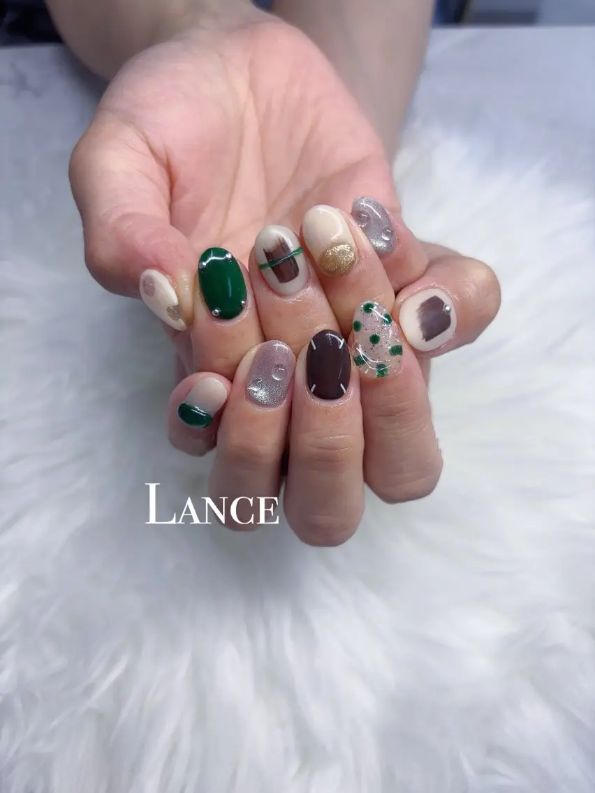 ネイル キラキラネイル 韓国ネイル ワンカラーネイル ワンホンネイル ハンドネイル Lance nailのネイルデザイン
