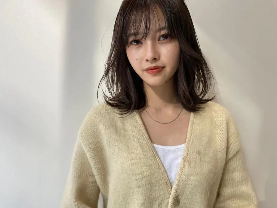ミディアム Emerge橋本駅店 【エマージュ】のヘアスタイル