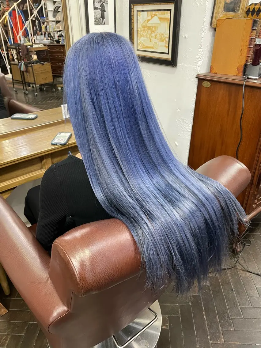 ロング カラー ブルーカラー トリートメント 👑派手髪/カット 👑ANRYのヘアスタイル