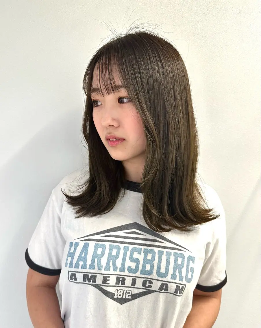 ミディアム カット ヘアカラー トリートメント 山本 菜月のヘアスタイル