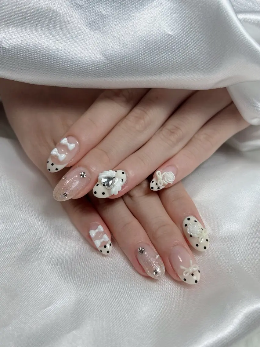 ネイル アートネイル オーロラネイル チークネイル 長さ出し フットネイル Chan nailsのネイルデザイン