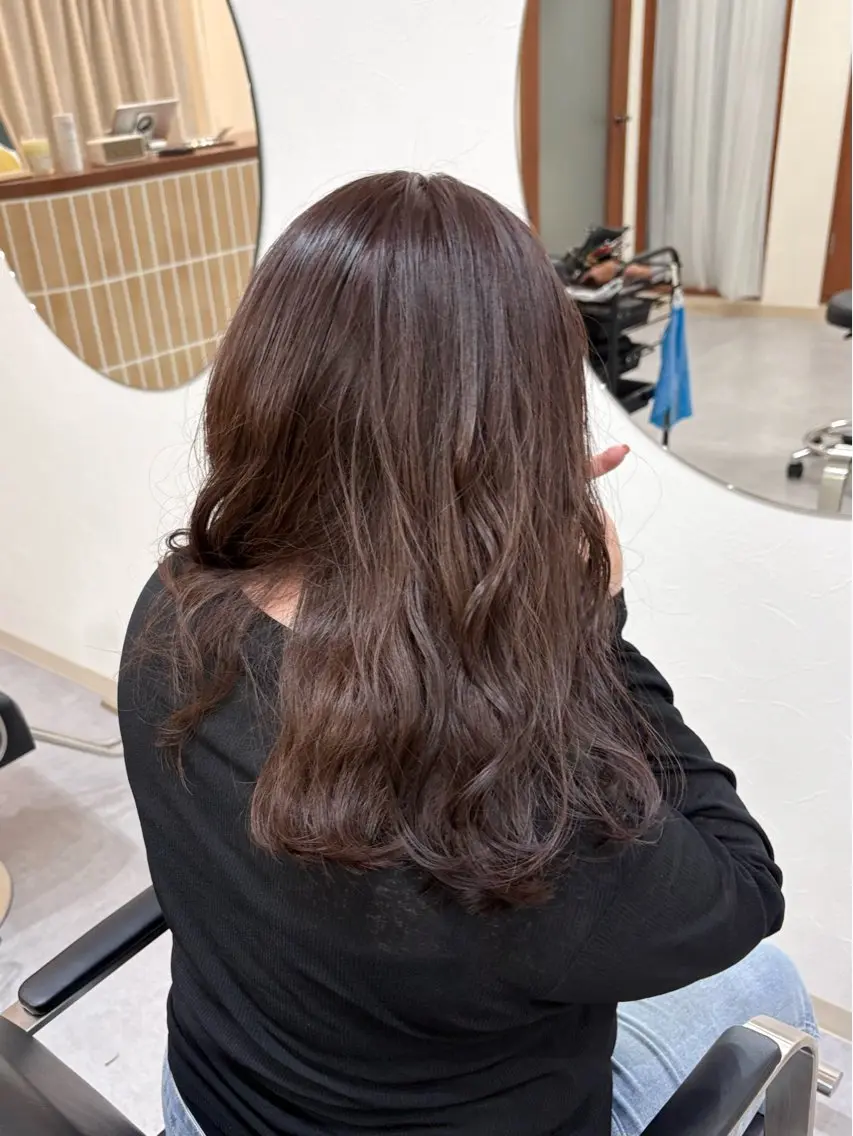 ミディアム カラー ヘアアレンジ アッシュ ブリーチ ラベンダーカラー ブリーチなしカラー カット ヘアカラー トリートメント ハル🌸柔色/ ブリーチなし/艶髪のヘアスタイル