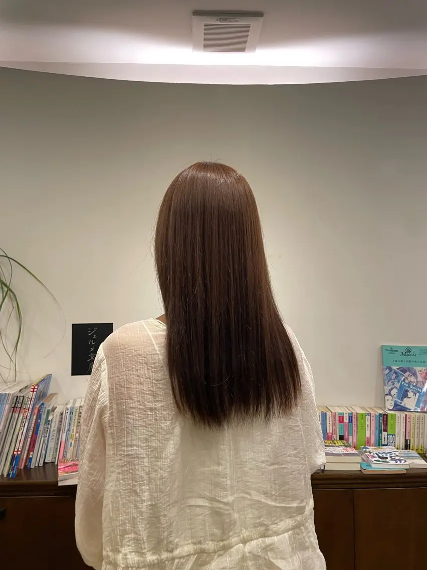 カラー 城田 萌子のヘアスタイル