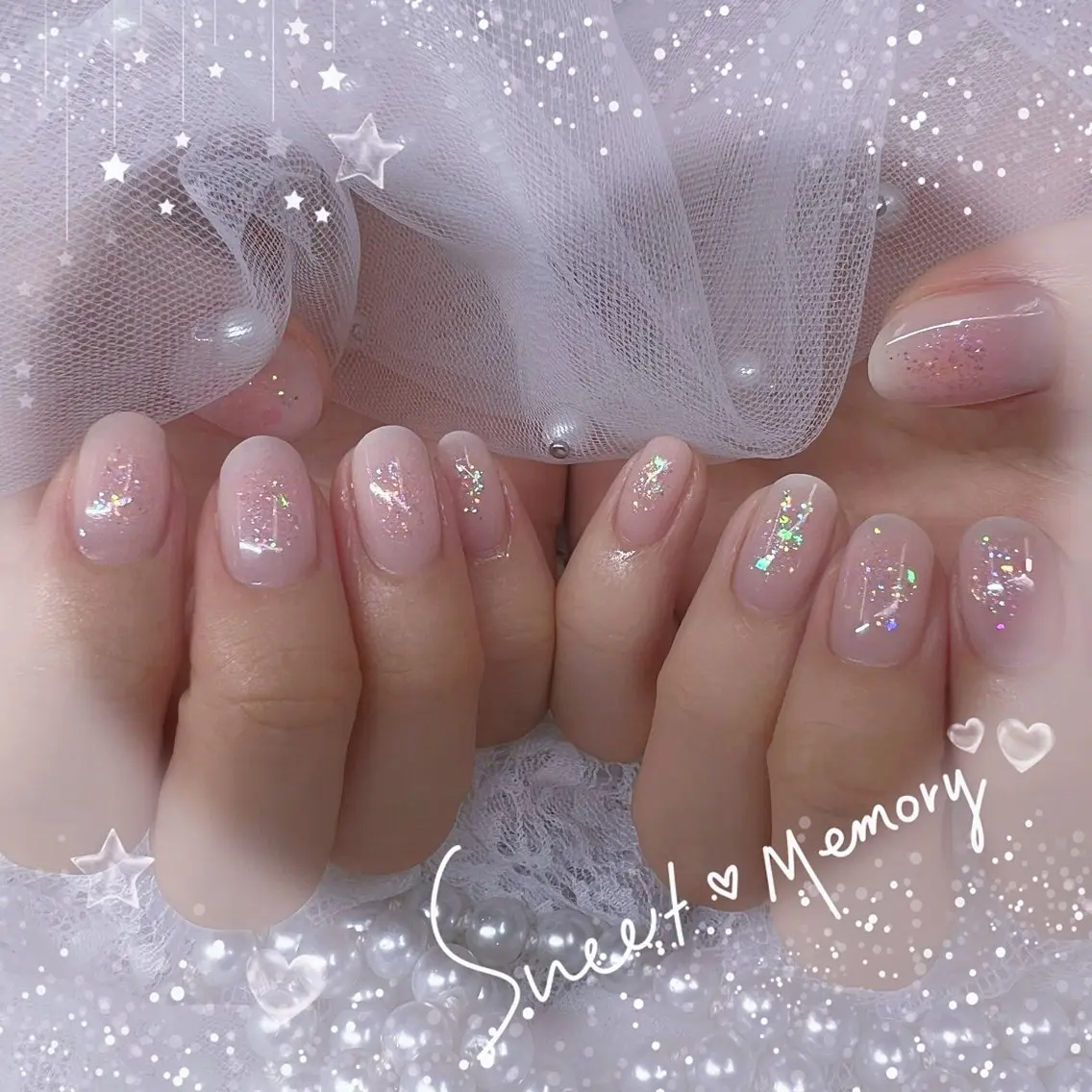 ネイル チークネイル フレンチネイル ガーリー ガラスフレンチ グラデーション Chill Nailsalonのネイルデザイン