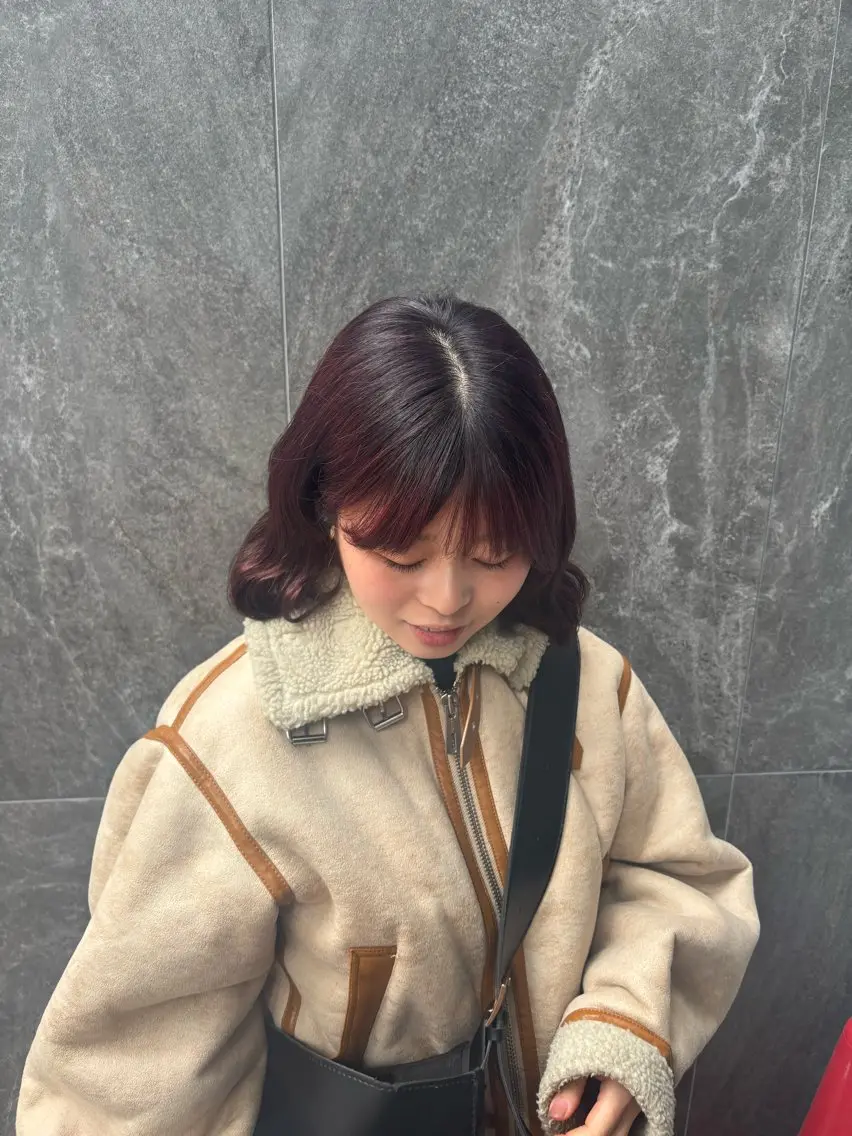 カラー ブリーチ レッドカラー 石原 望来のヘアスタイル