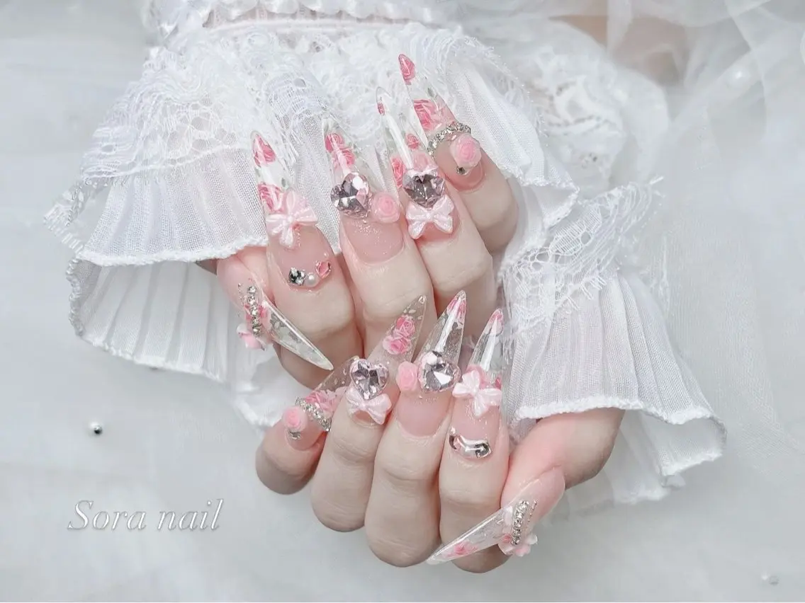 ネイル チークネイル 長さ出し フレンチネイル ジェルネイル ガーリー ハンドネイル Sora  Nail Studioのネイルデザイン