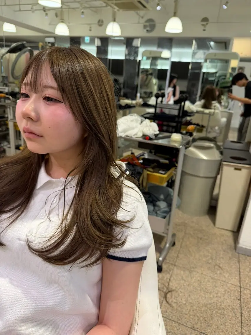 ロング 小柳 飛鷹のヘアスタイル