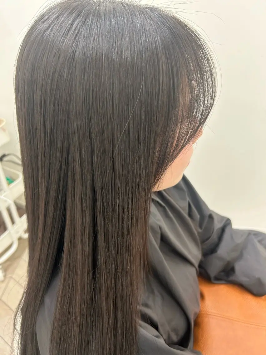 ロング 縮毛矯正 深谷 真見のヘアスタイル