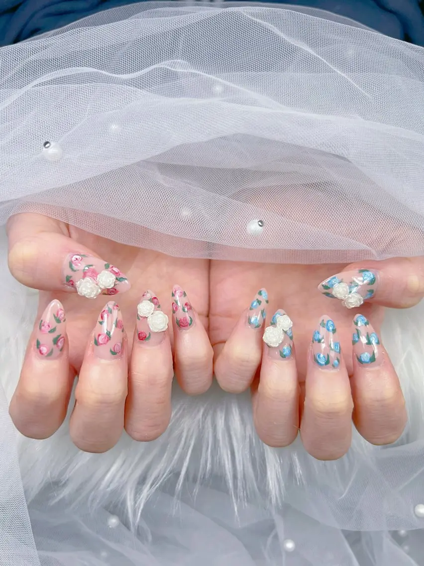 ネイル アートネイル オーロラネイル チークネイル 長さ出し フットネイル Miya _nailのネイルデザイン