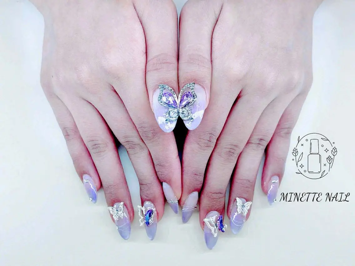 ネイル アートネイル フレンチネイル ジェルネイル ガーリー マグネットネイル Minette Nailのネイルデザイン
