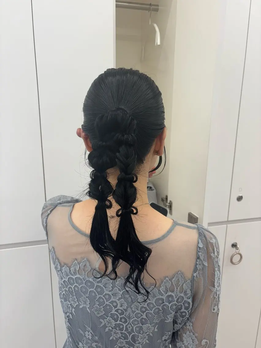 ロング ヘアセット まろやかベージュ🤎 艶カラー🔔リンのヘアスタイル