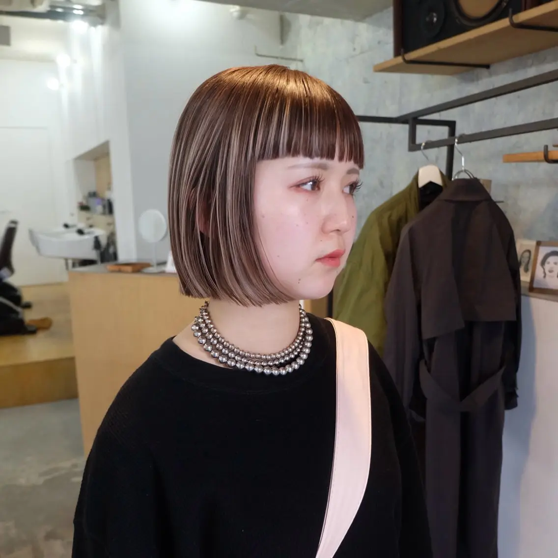 カラー 佐藤 しずくのヘアスタイル