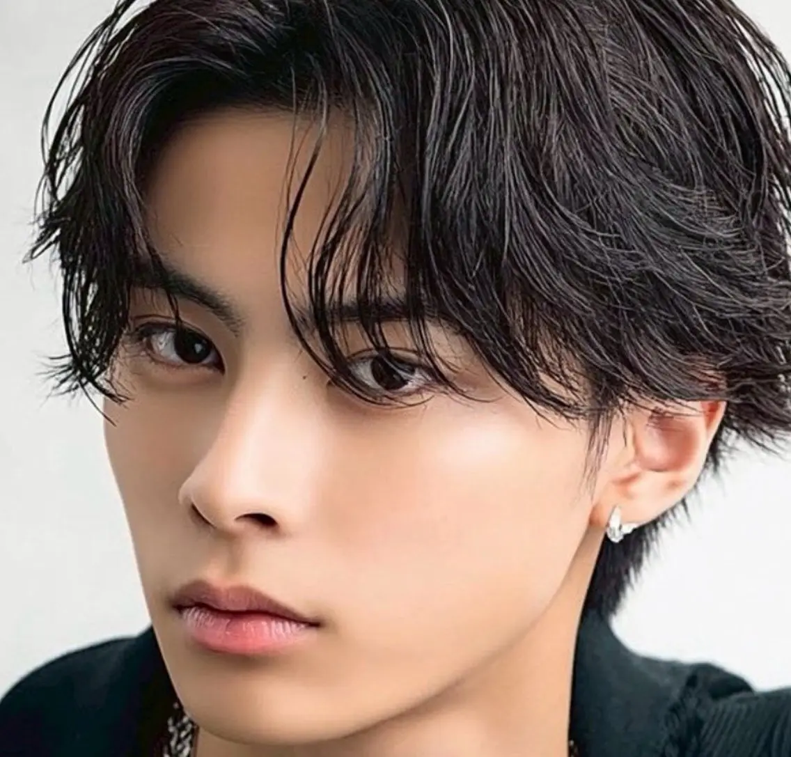 メンズ カット ヘアカラー 岡脇 士恩✂️のヘアスタイル