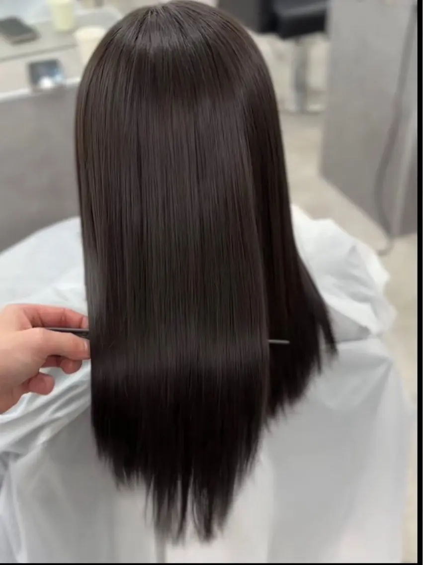 セミロング puty / nanomiのヘアスタイル