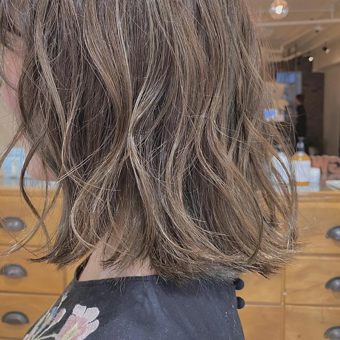 ミディアム カラー カット ヘアカラー トリートメント ヘッドスパ 【ダメージレス施術】 【透明感】北村 拓也のヘアスタイル