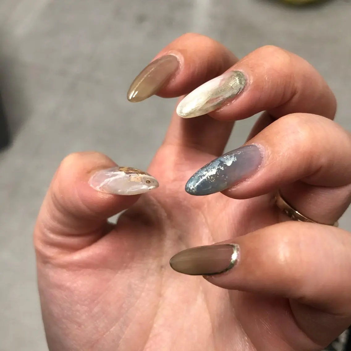 ネイル ハンドネイル alloy nailのネイルデザイン