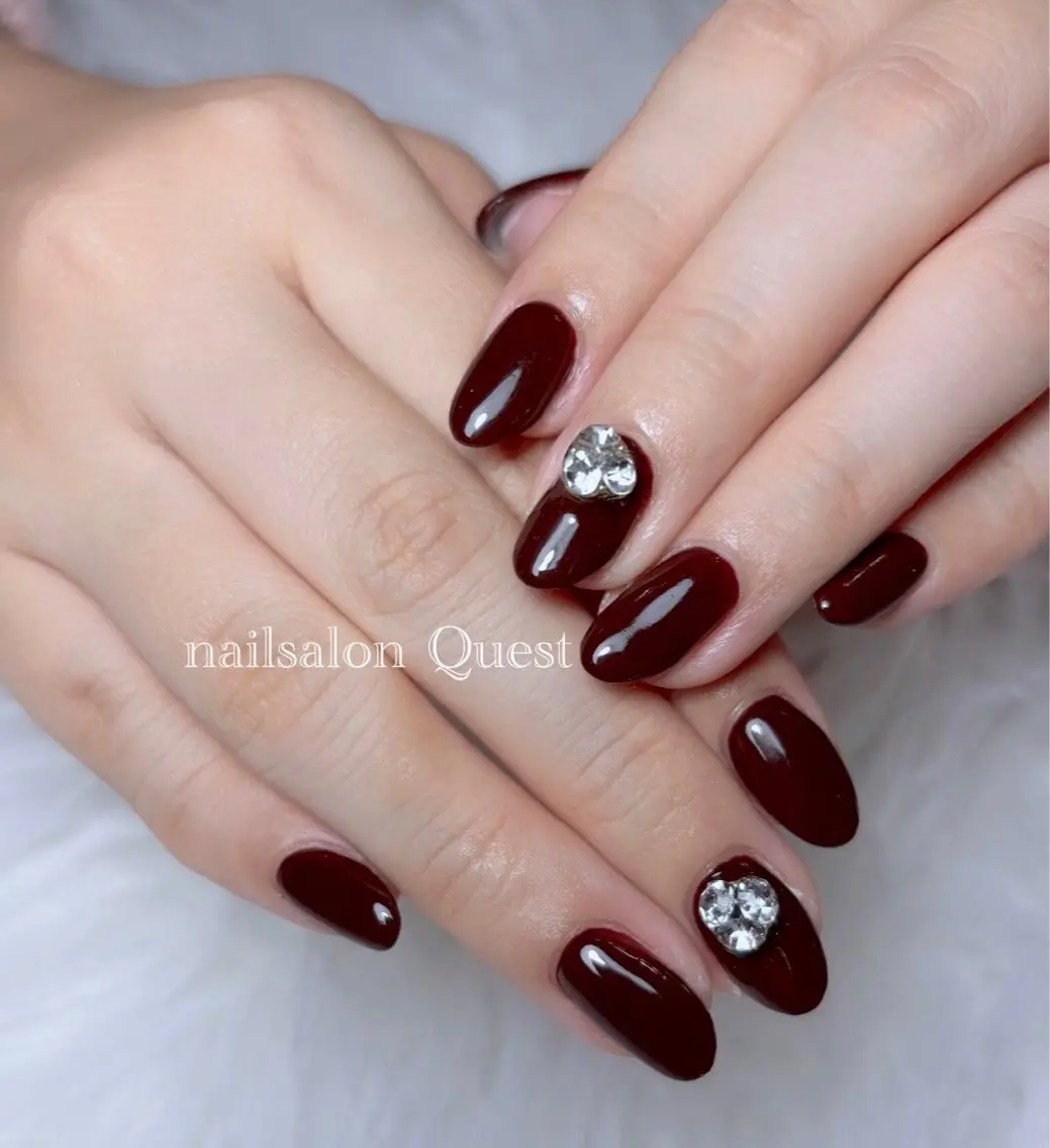 ネイル ボルドー ワンカラーネイル ハンドネイル nailsalon Questのネイルデザイン