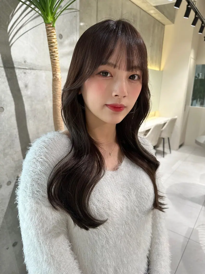 ロング エクステ 顔周りカット 髪質改善 韓国風ヘア ヘアカラー トリートメント Lond  mare 🦋ayana🦋のヘアスタイル