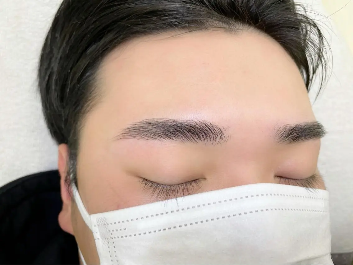 アイブロウ ワックス脱毛 étora新宿 まつげ/眉毛のマツエク・マツパデザイン
