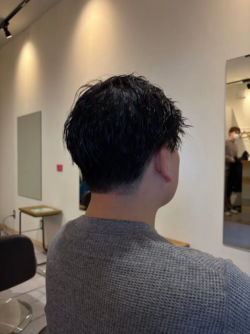 メンズ カット 荒井 茉凜のヘアスタイル