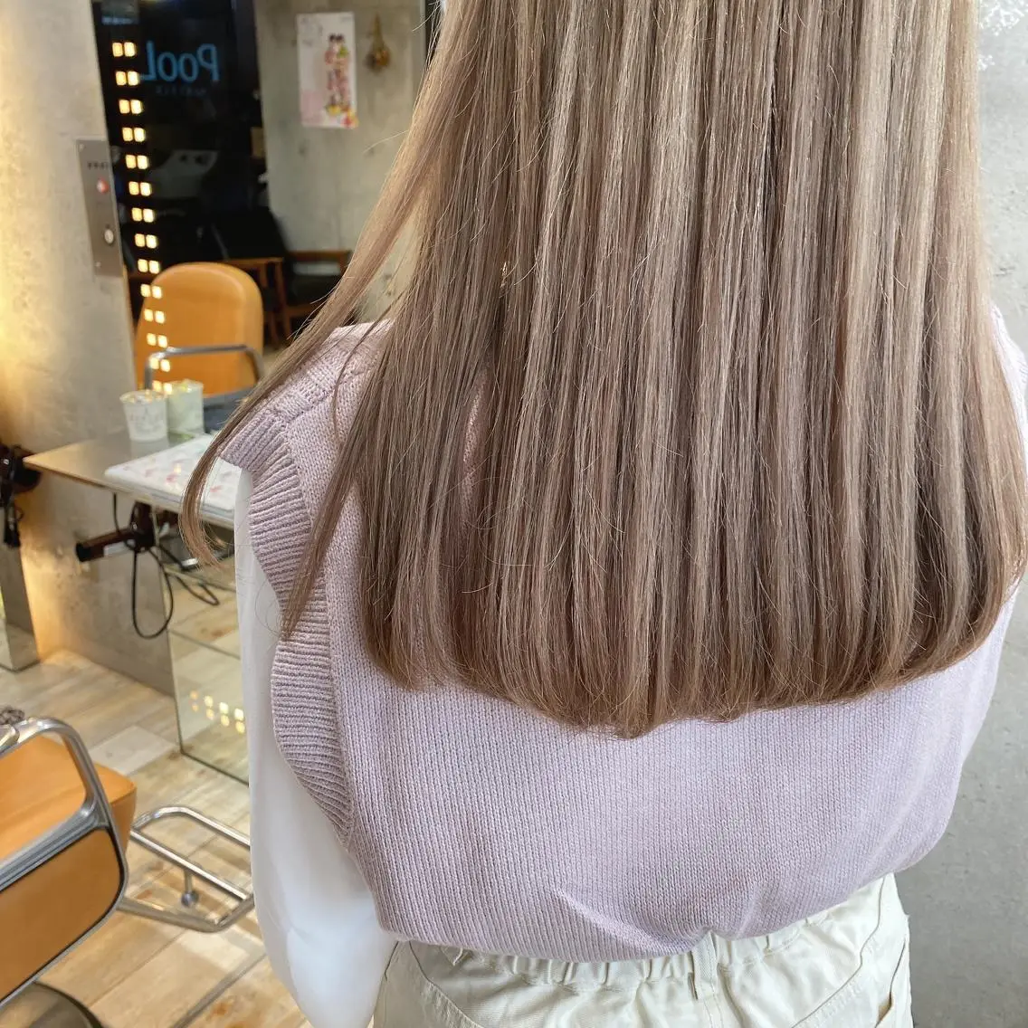 ロング カラー wakana 【ブリーチカラー】のヘアスタイル