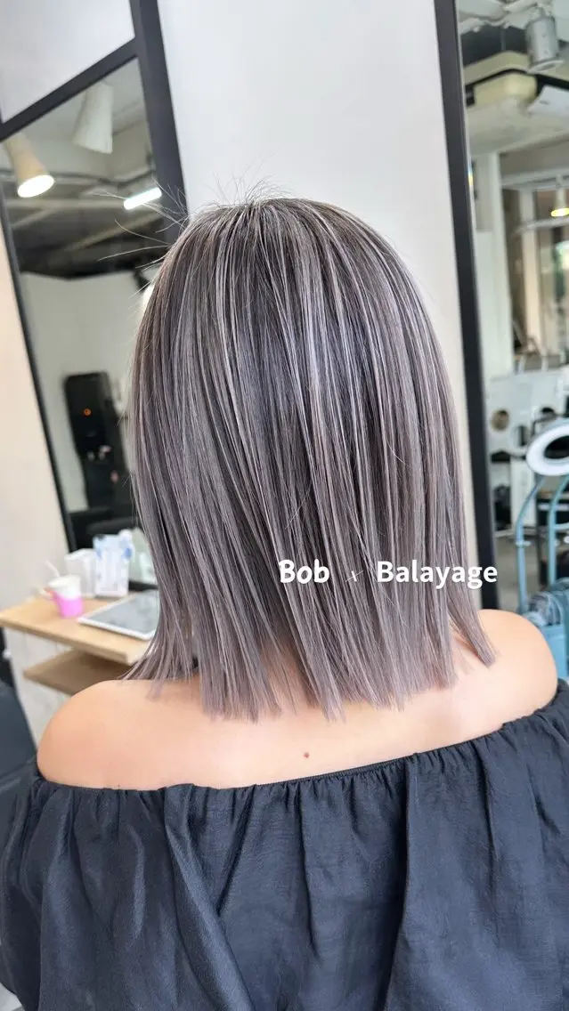 ミディアム カラー バレイヤージュ ボブ レイヤーカット カット ヘアカラー トリートメント ヘアセット 難波ブリーチカラー 伊藤洋輝のヘアスタイル