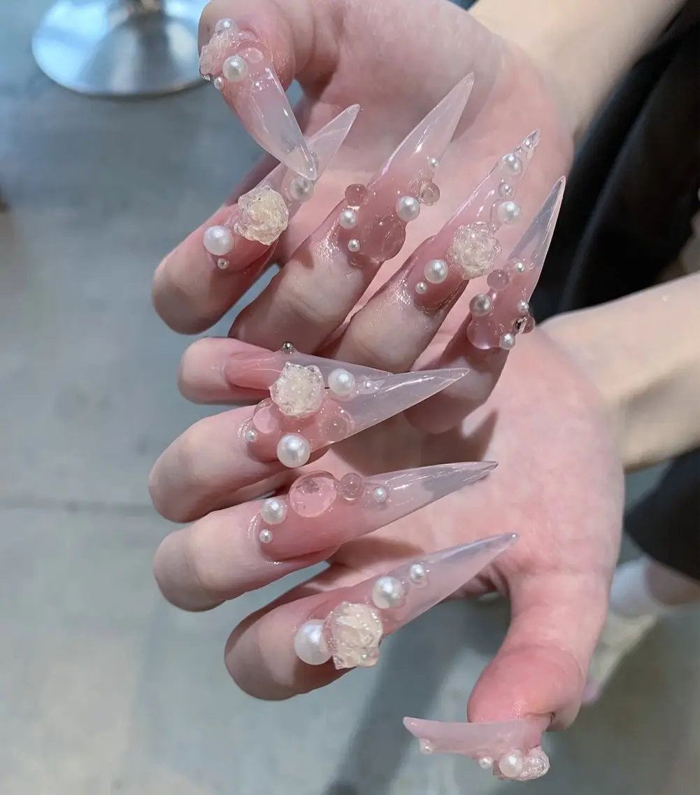 ネイル フレンチネイル ジェルネイル ハロウィン キラキラネイル 韓国ネイル H.baby Nail Salonのネイルデザイン