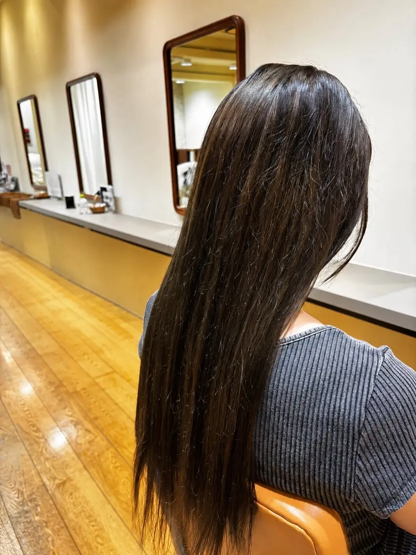 カラー CLAPSコハク モデル募集のヘアスタイル