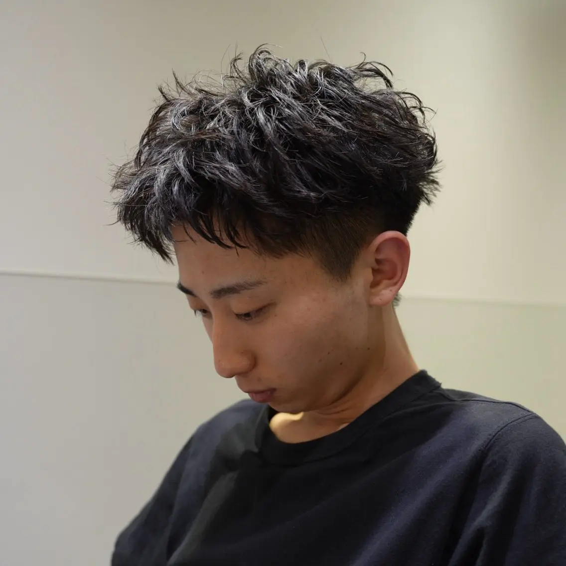 【期間限定特別価格】メンズカット+パーマ（スパイキーショート）の写真