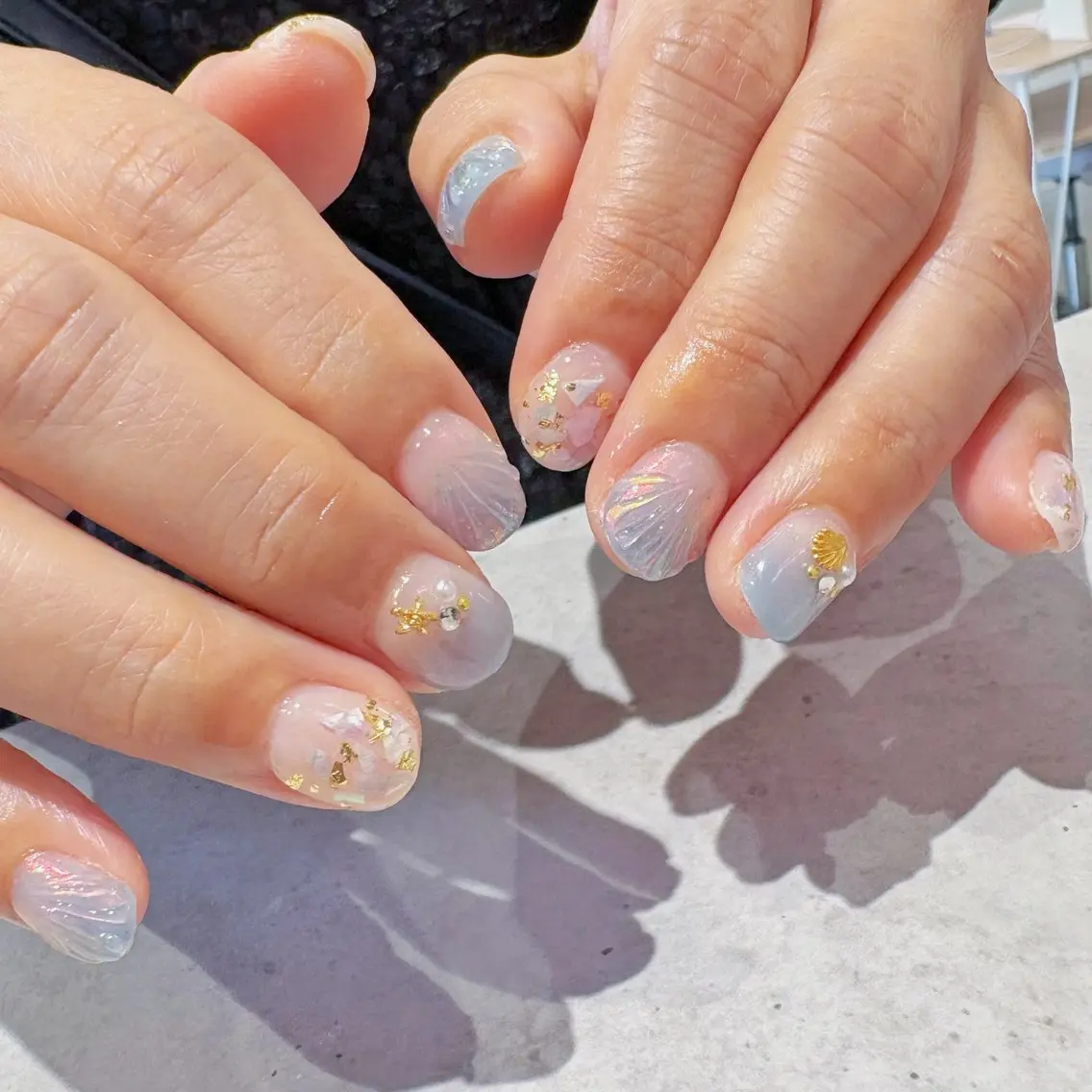 ネイル ミラーネイル 持ち込み 夏ネイル Ayu ‪ꕤ︎︎｡°⋆のネイルデザイン