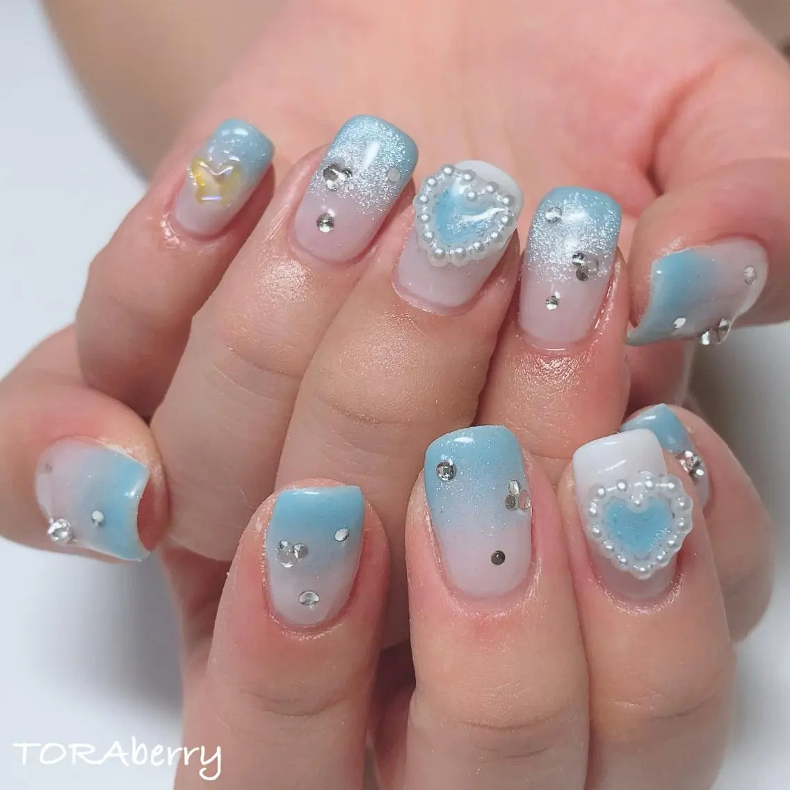 ネイル ハンドネイル ネイリスト なつみのネイルデザイン