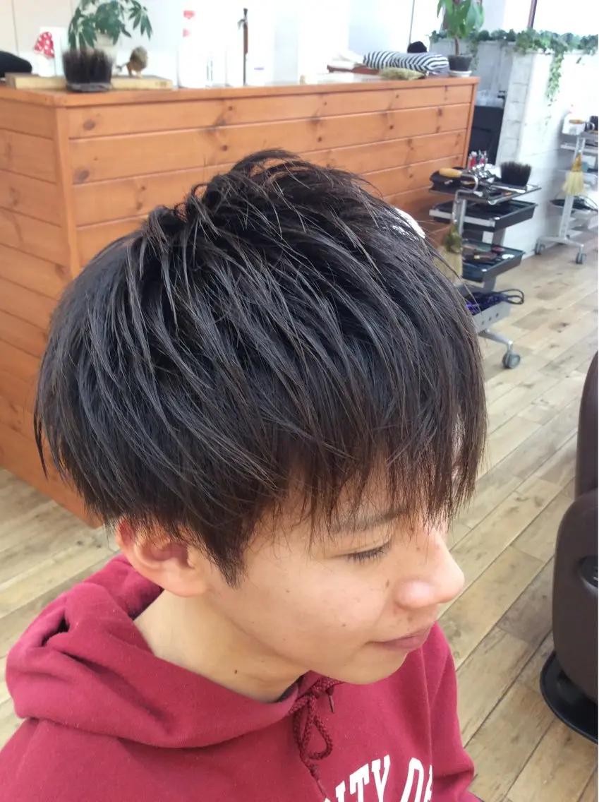 ミディアム メンズ 山﨑 優貴のヘアスタイル