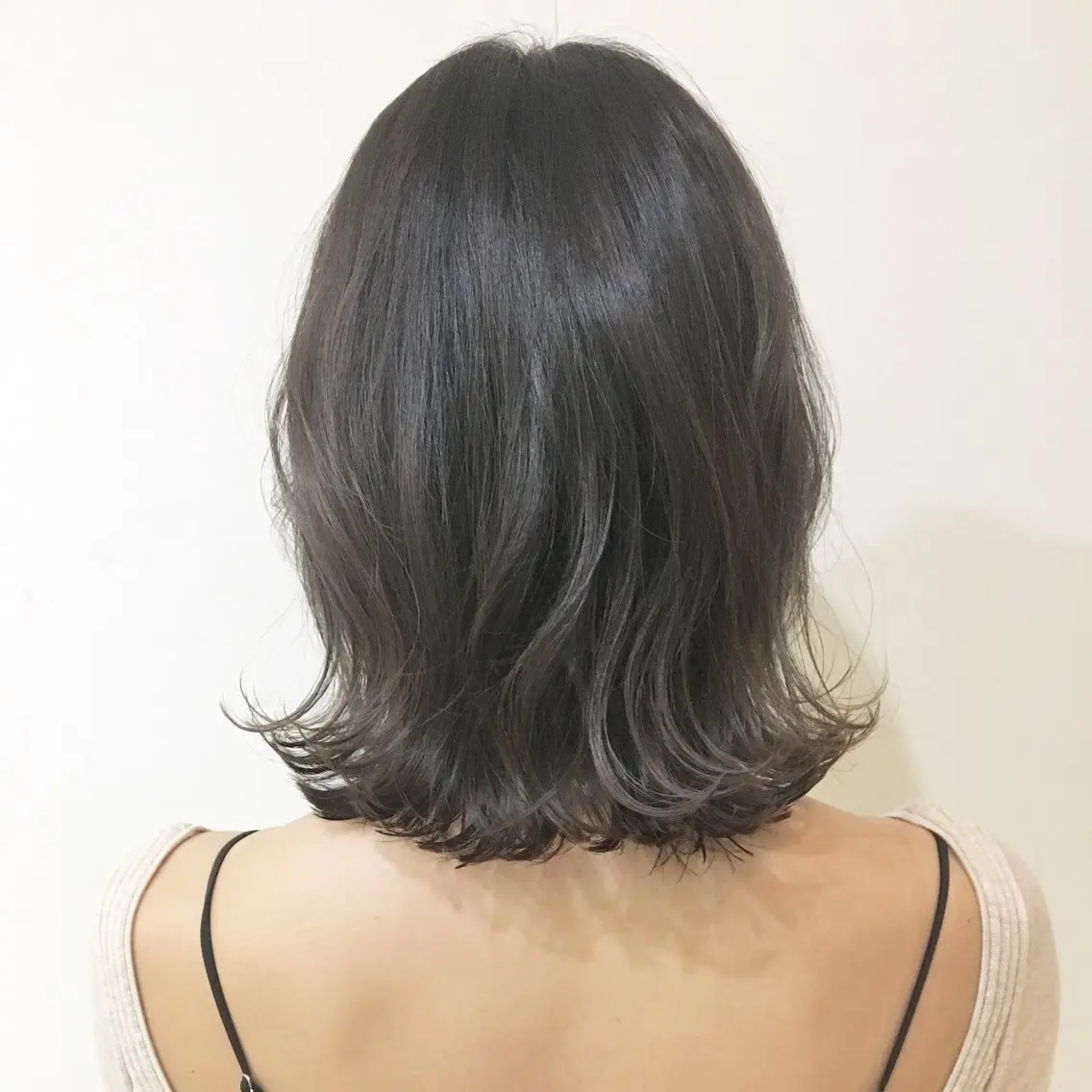 ミディアム カラー 水野 恵里加のヘアスタイル
