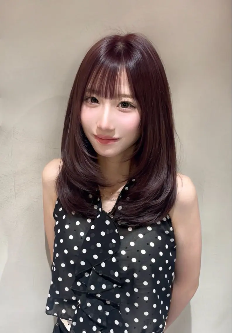 セミロング 𝐚𝐢𝐫𝐢 /ブリーチカラー🎀のヘアスタイル