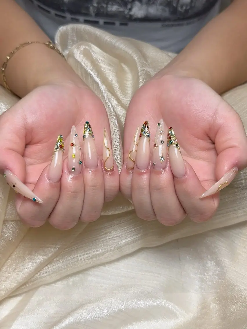 ネイル ENSalon 愛佳のネイルデザイン