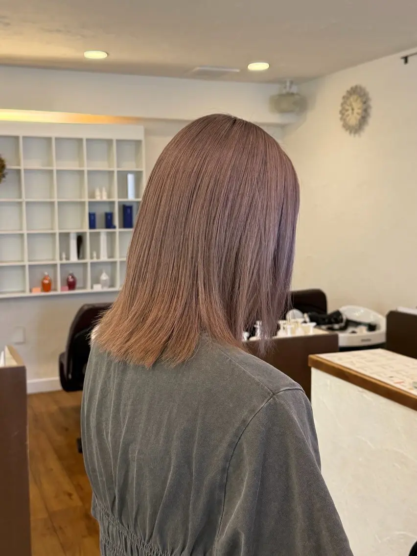 セミロング 細井 愛海のヘアスタイル