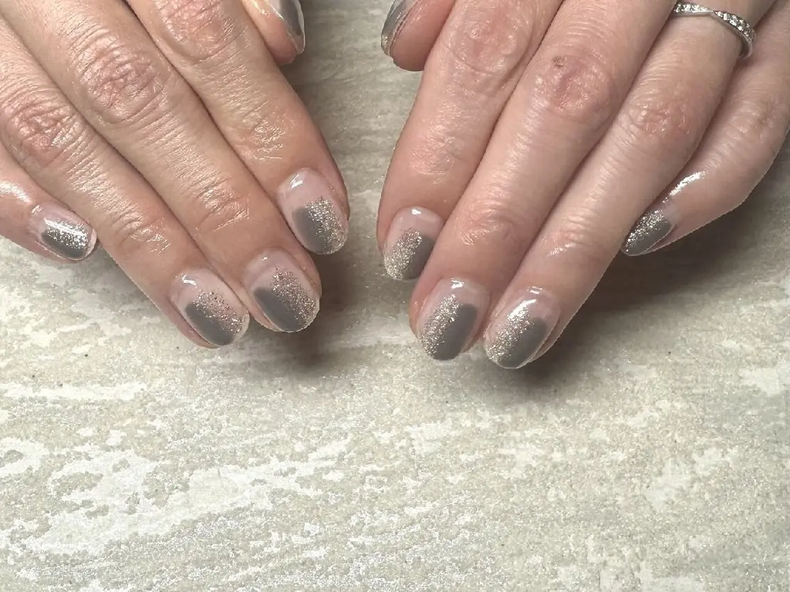 ネイル JULIE NAILのネイルデザイン