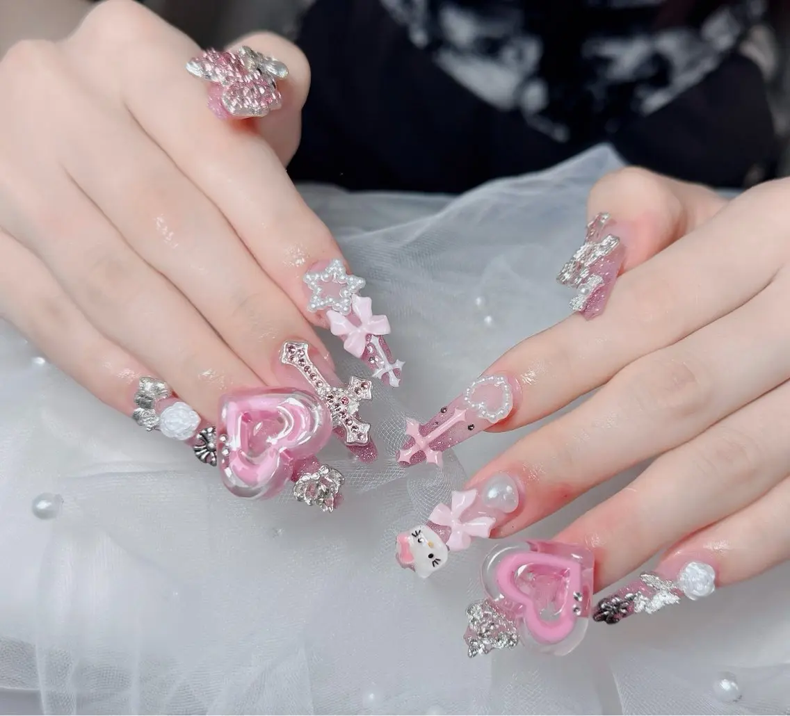 ネイル チークネイル 長さ出し フラッシュネイル フレンチネイル グラデーション ハンドネイル Lenie Nail Salonのネイルデザイン