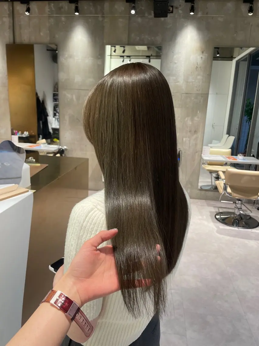 ロング カット ヘアカラー トリートメント Lyuck ⋆✦ HIROMIのヘアスタイル