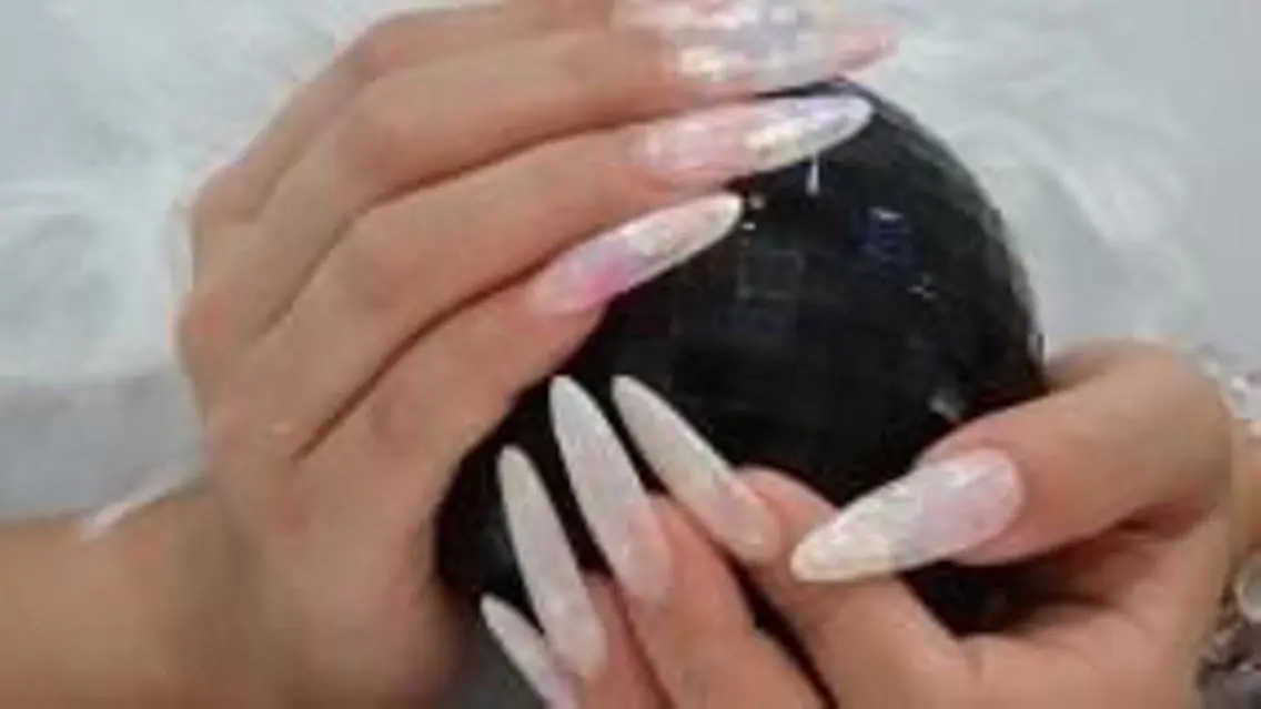 ネイル ハンドネイル 💗🪽Tiary Nail🪽💗のネイルデザイン