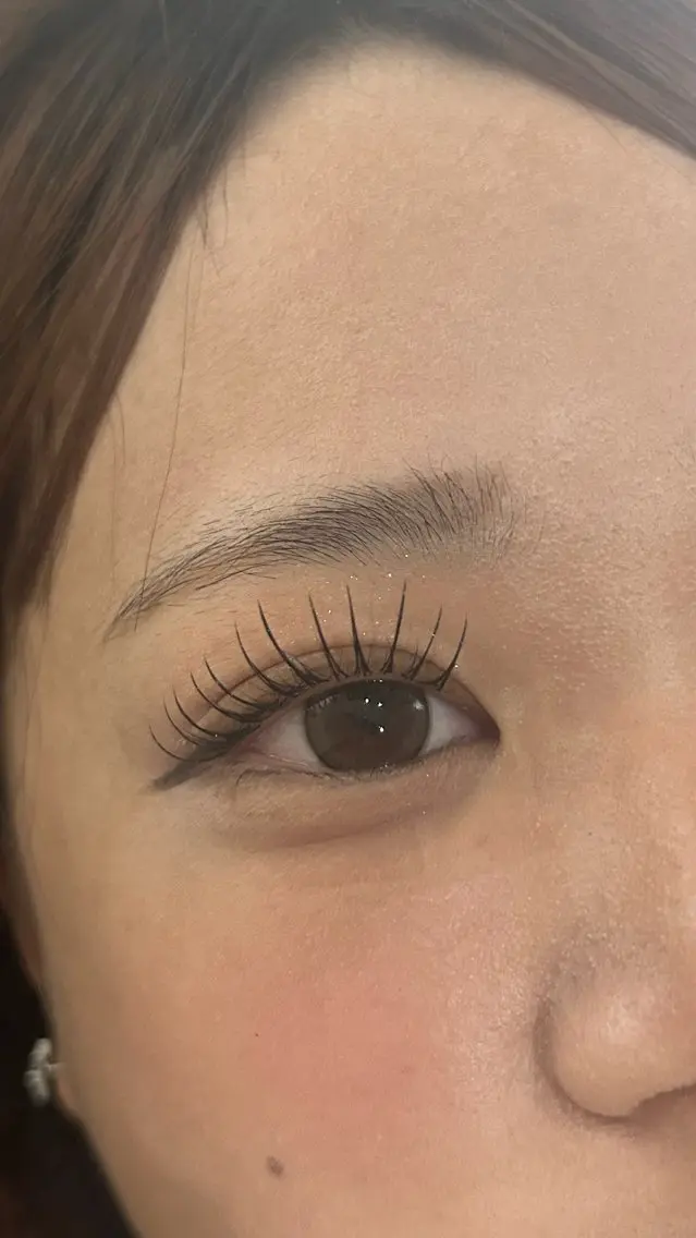 マツエク・マツパ マツエク 板垣 まいのネイルデザイン
