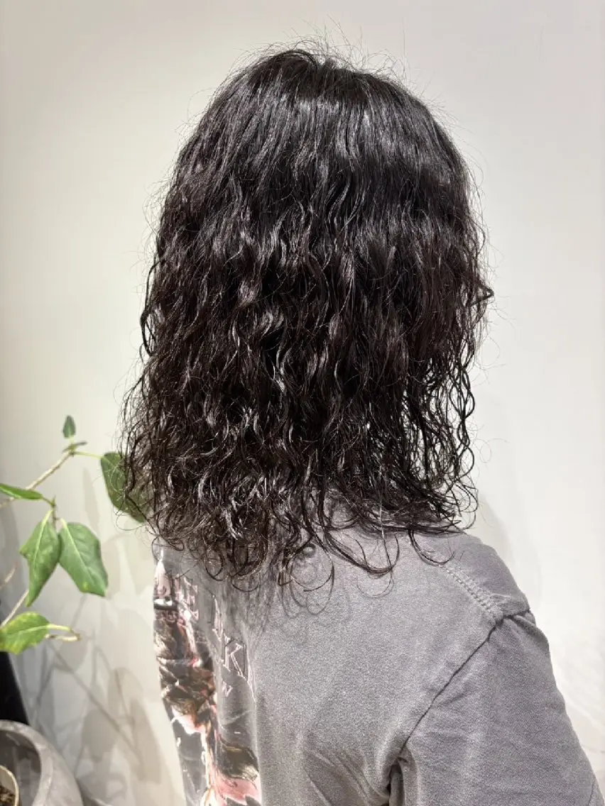 セミロング パーマ 山中 あるのヘアスタイル
