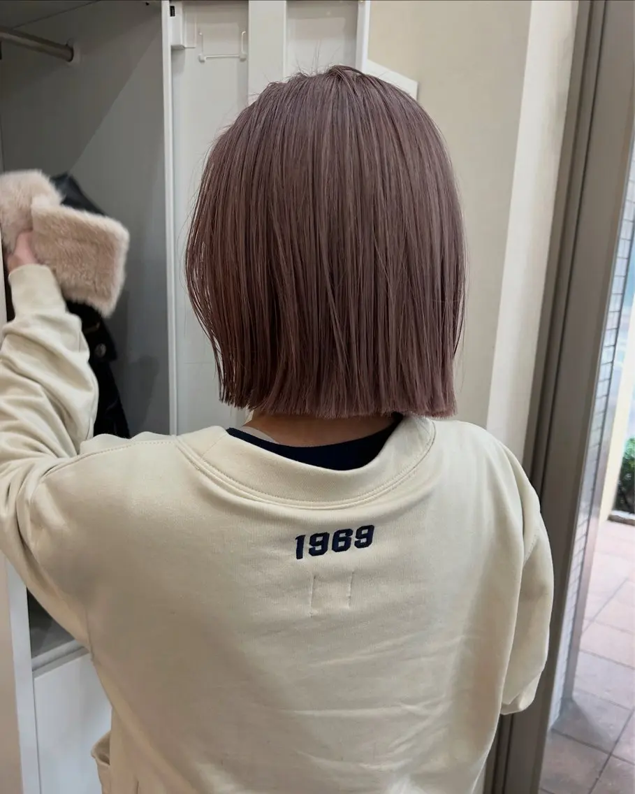 ショート カラー ベージュカラー ダブルカラー ラベンダーカラー ラベンダーベージュ ボブ/透明感カラー 🧸YUI❤️のヘアスタイル