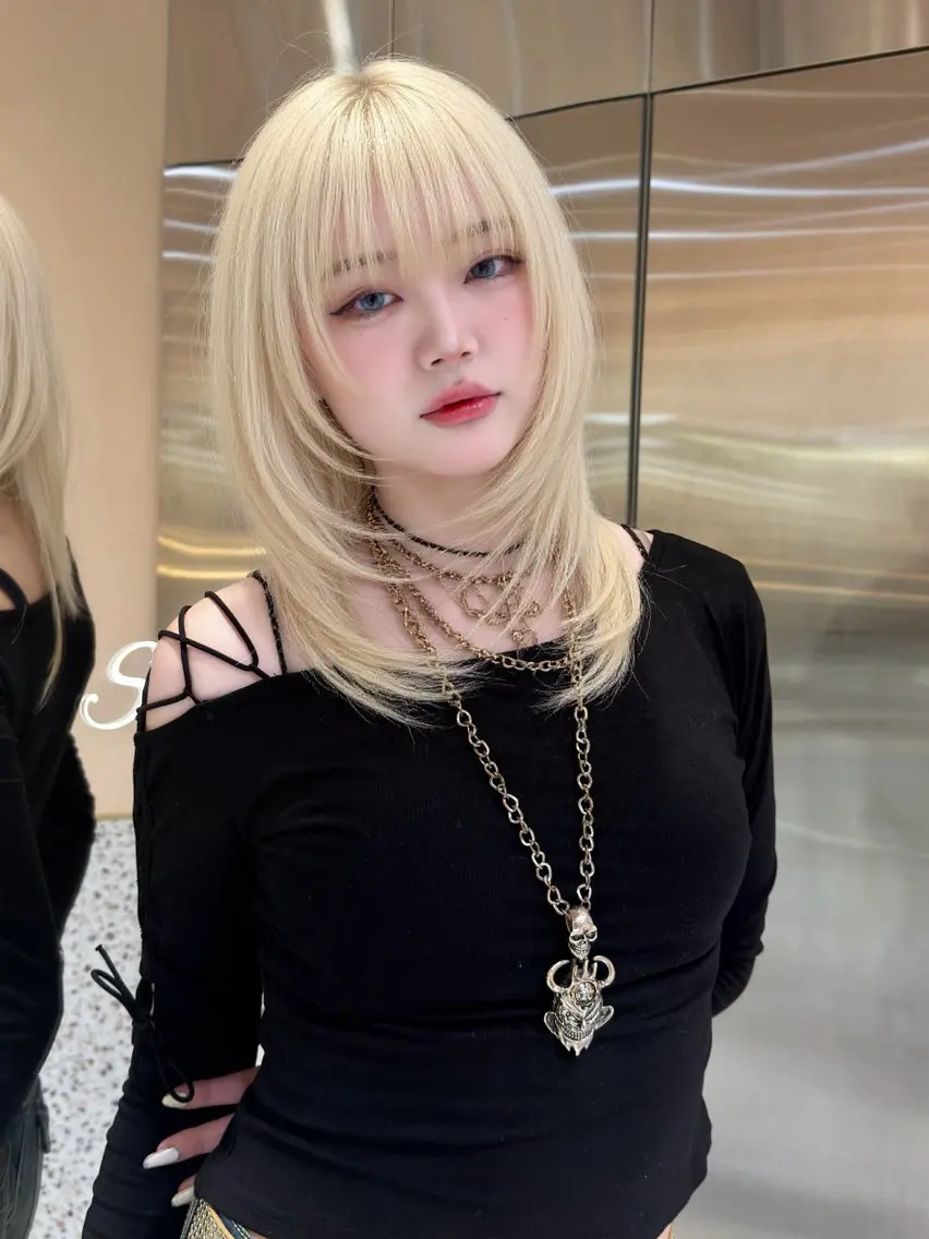 ミディアム カラー カット トリートメント レイヤーカット特化 美容師/リョウヤのヘアスタイル