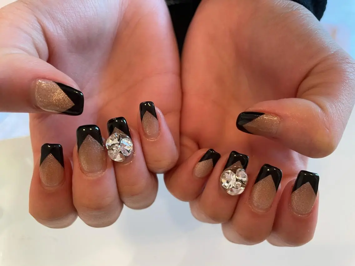 ネイル ♡ビジュール♡ NAIL &まつ毛のマツエク・マツパデザイン