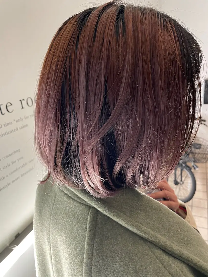 ミディアム カラー ピンクカラー シルバー ヘアカラー トリートメント 末石 智のヘアスタイル